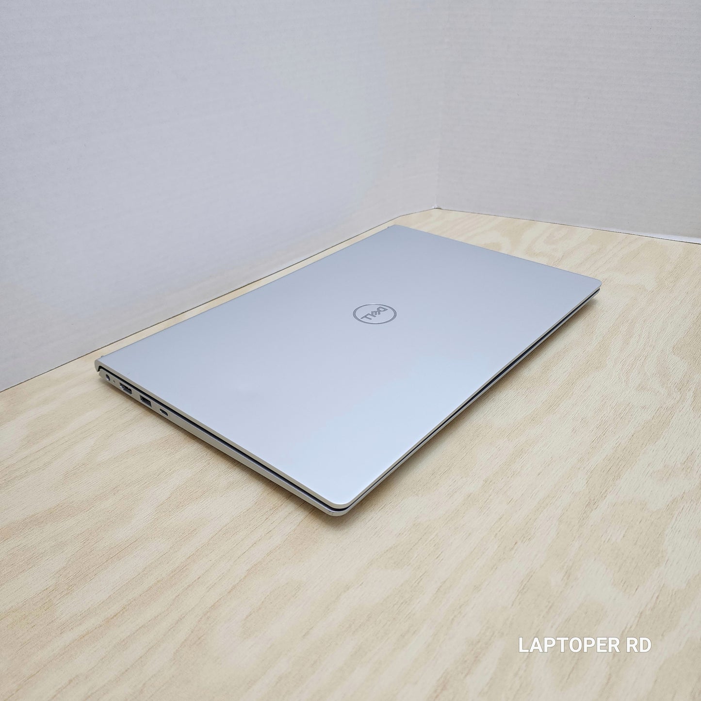 Laptop Dell Inspiron 3530