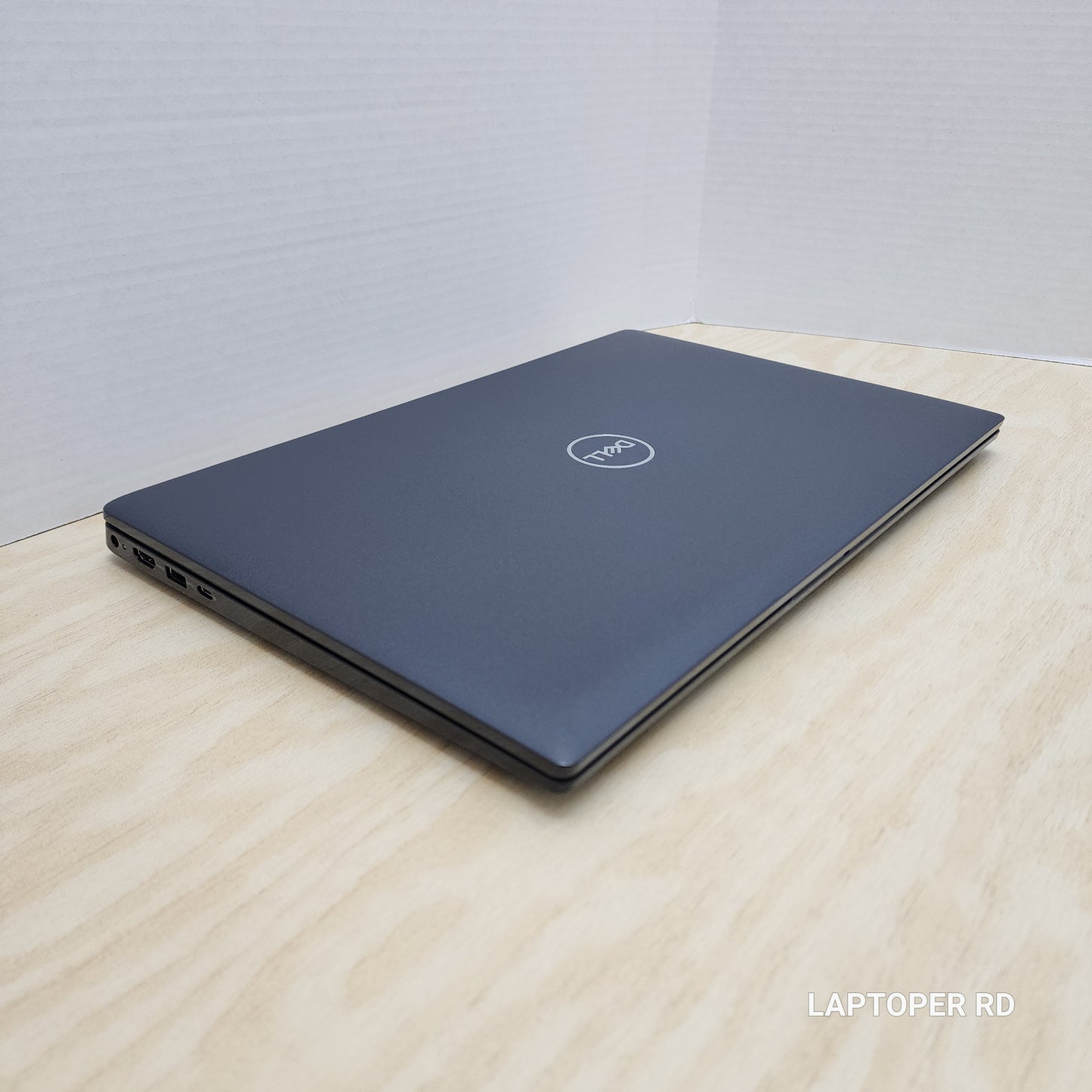 Laptop Dell Latitude 3520