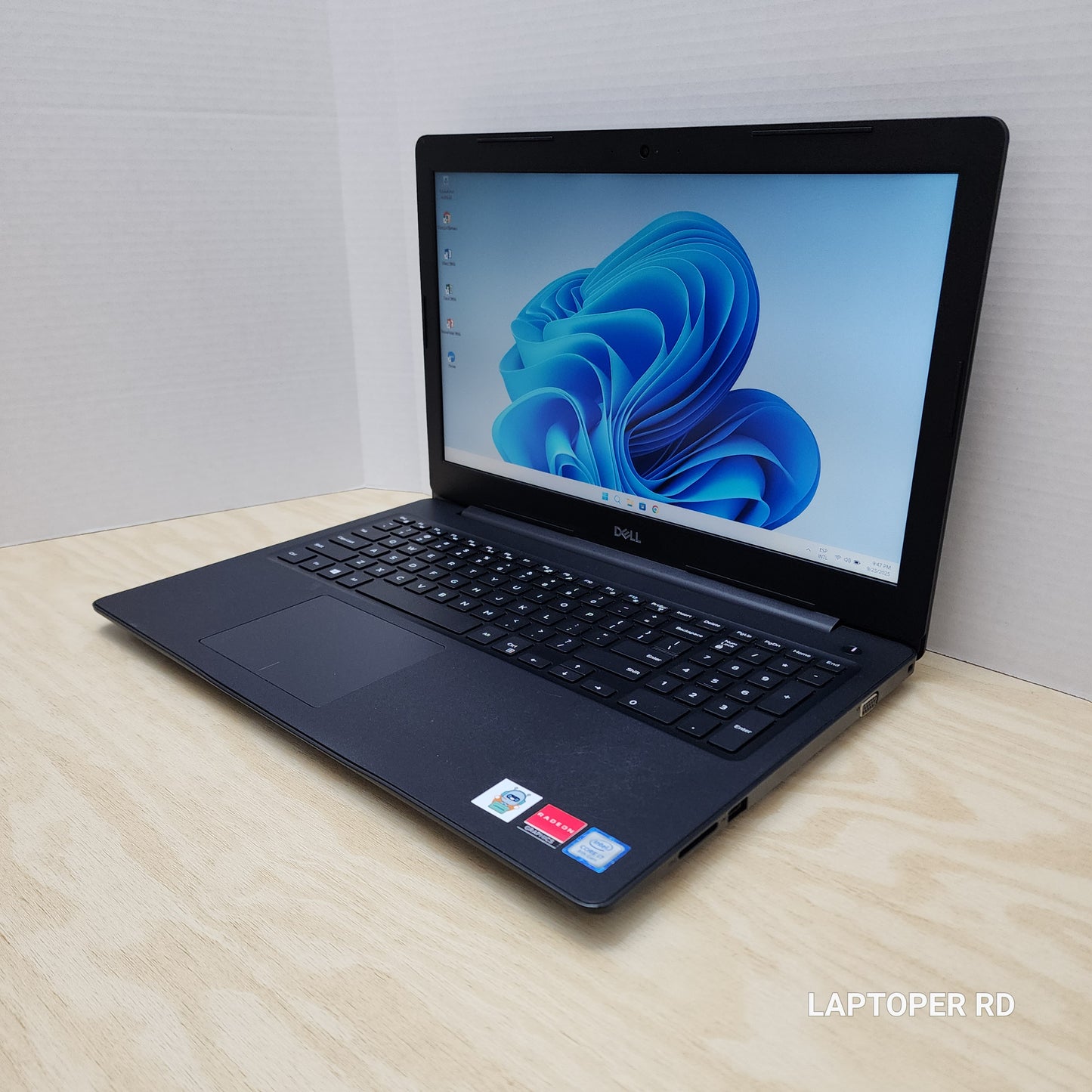 Laptop Dell Latitude 3590