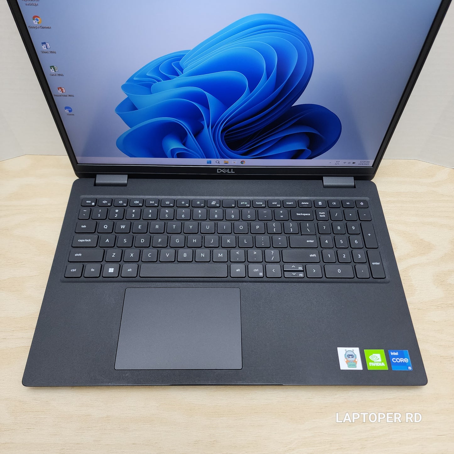 Laptop Dell Latitude 3520