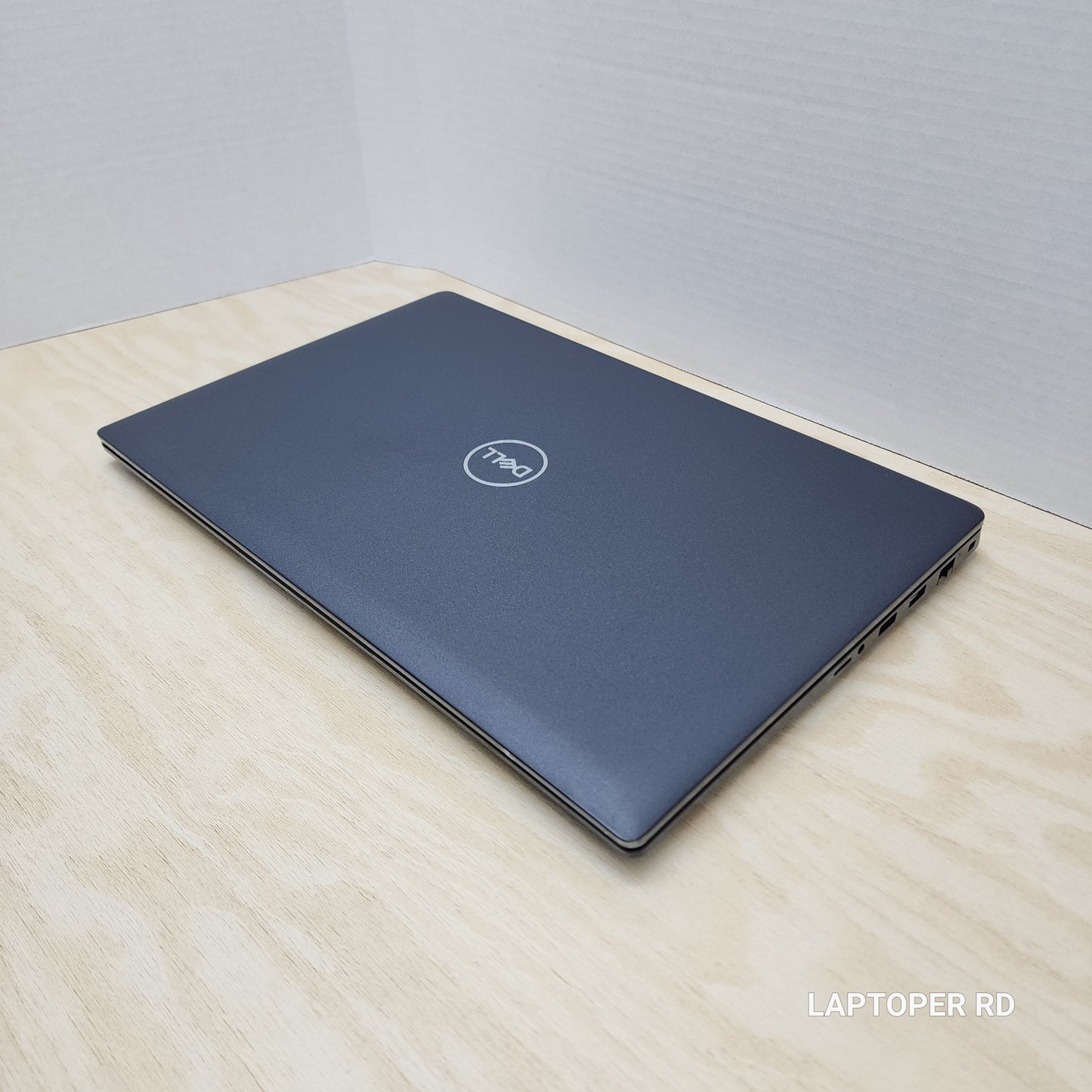 Laptop Dell Latitude 3520