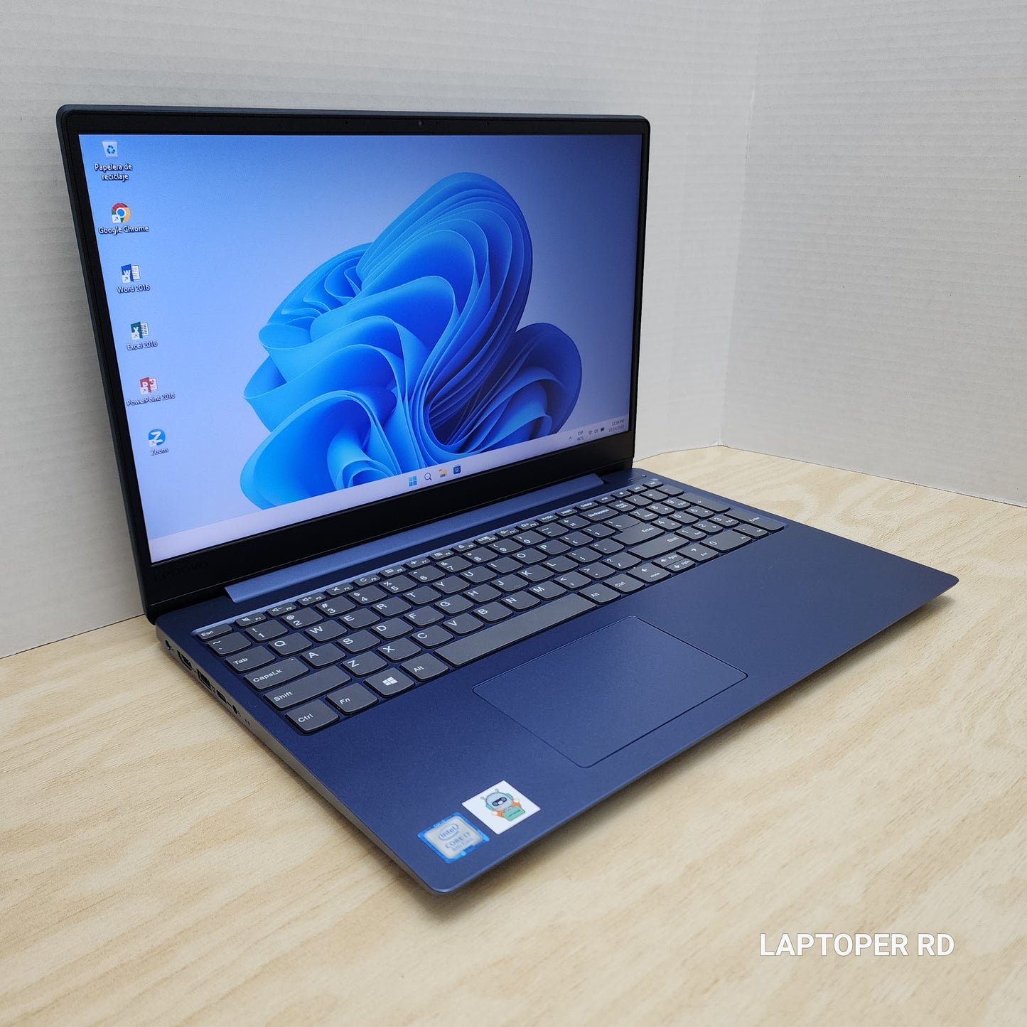 Laptop Lenovo Ideapad 3 330S