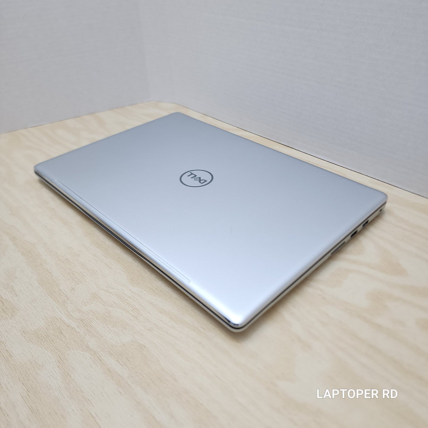 Laptop Dell Inspiron 15 PF
