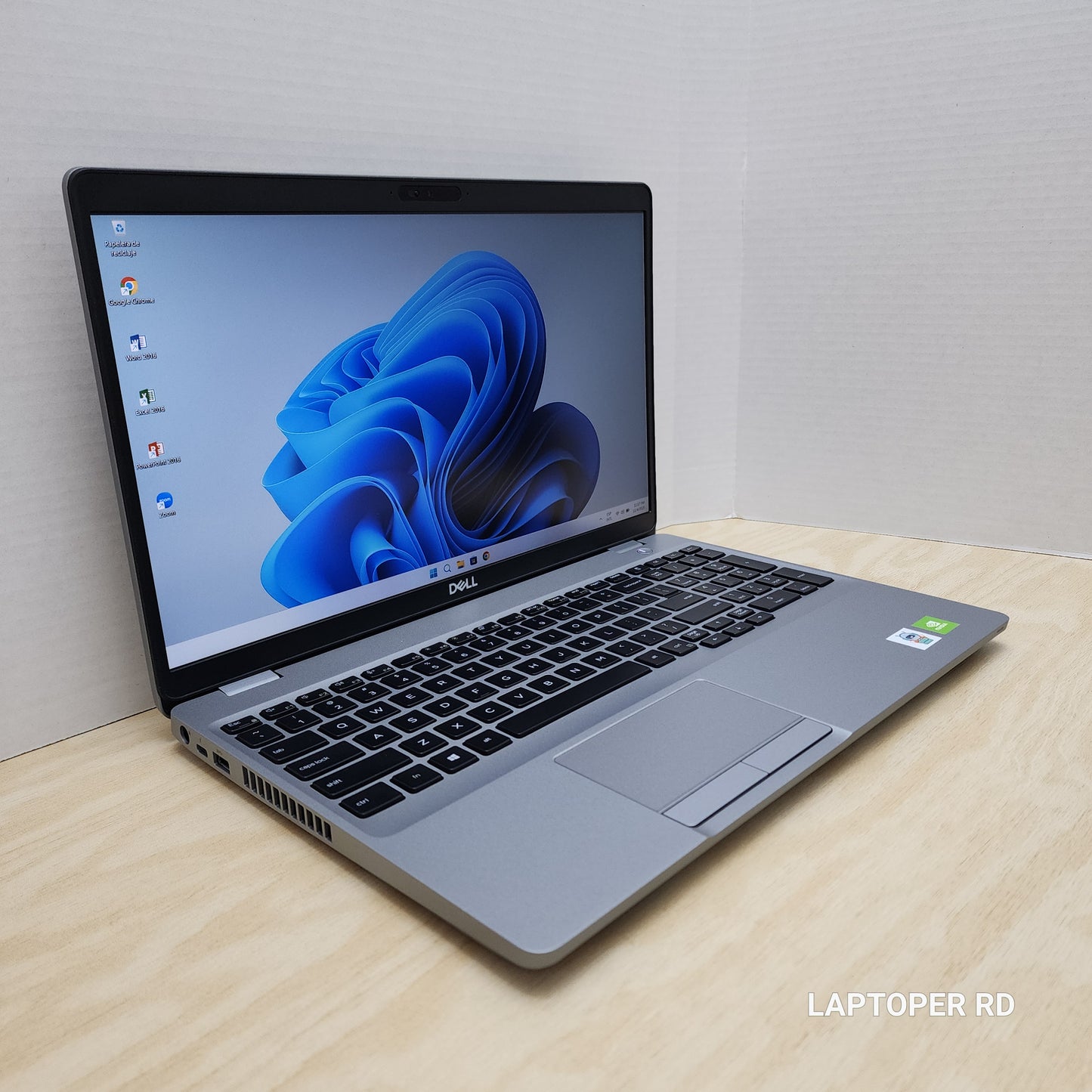 Laptop Dell Precision 3551