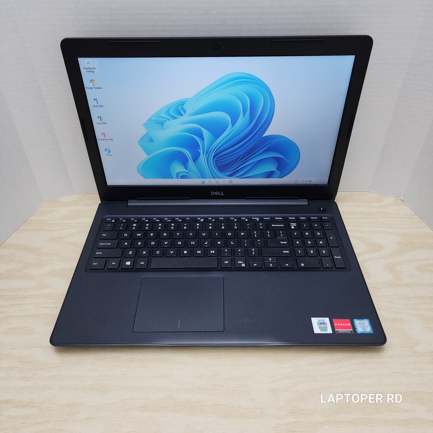 Laptop Dell Latitude 3590