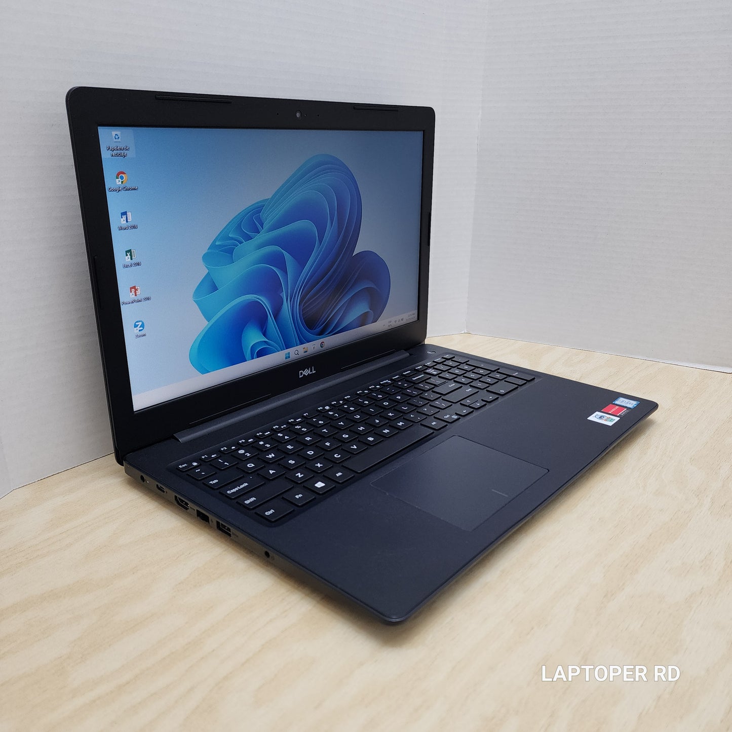 Laptop Dell Latitude 3590