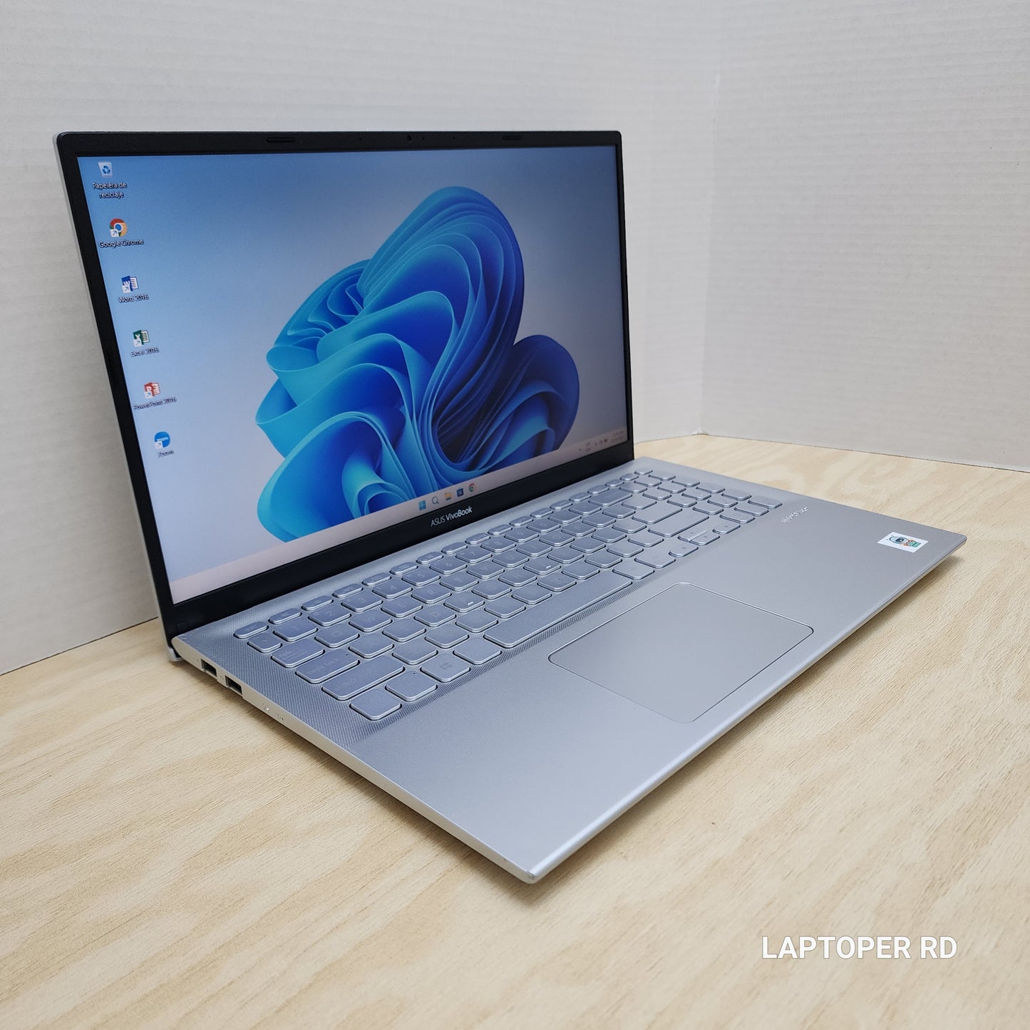 Laptop Asus Vivobook 15