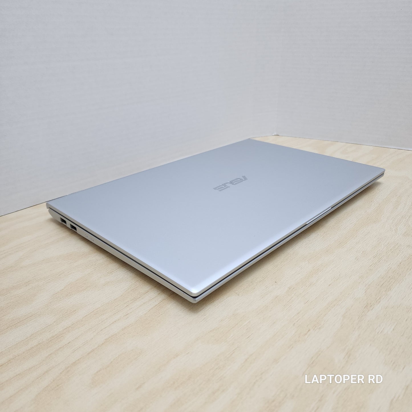 Laptop Asus Vivobook 15