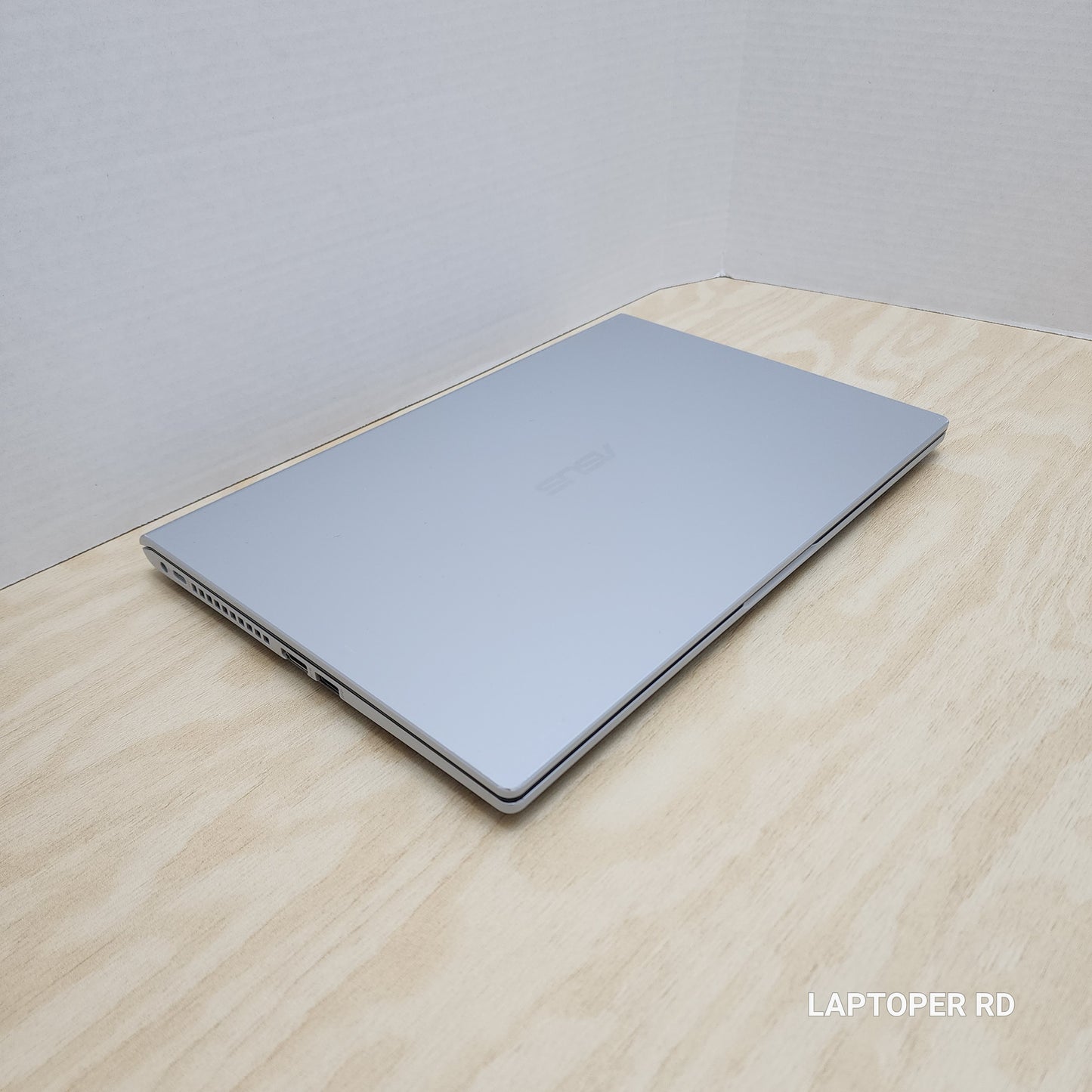 Laptop Asus Vivobook 14