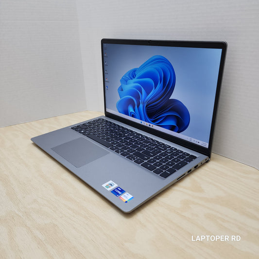 Laptop Dell Vostro 15 3530