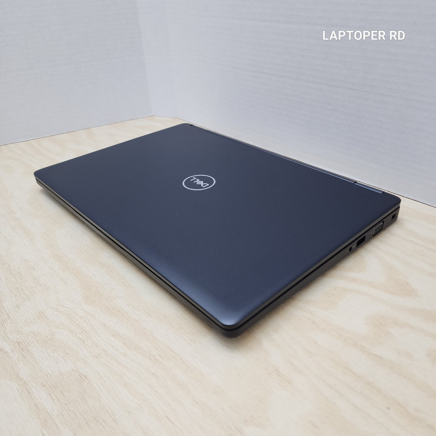 Laptop Dell Latitude 5490