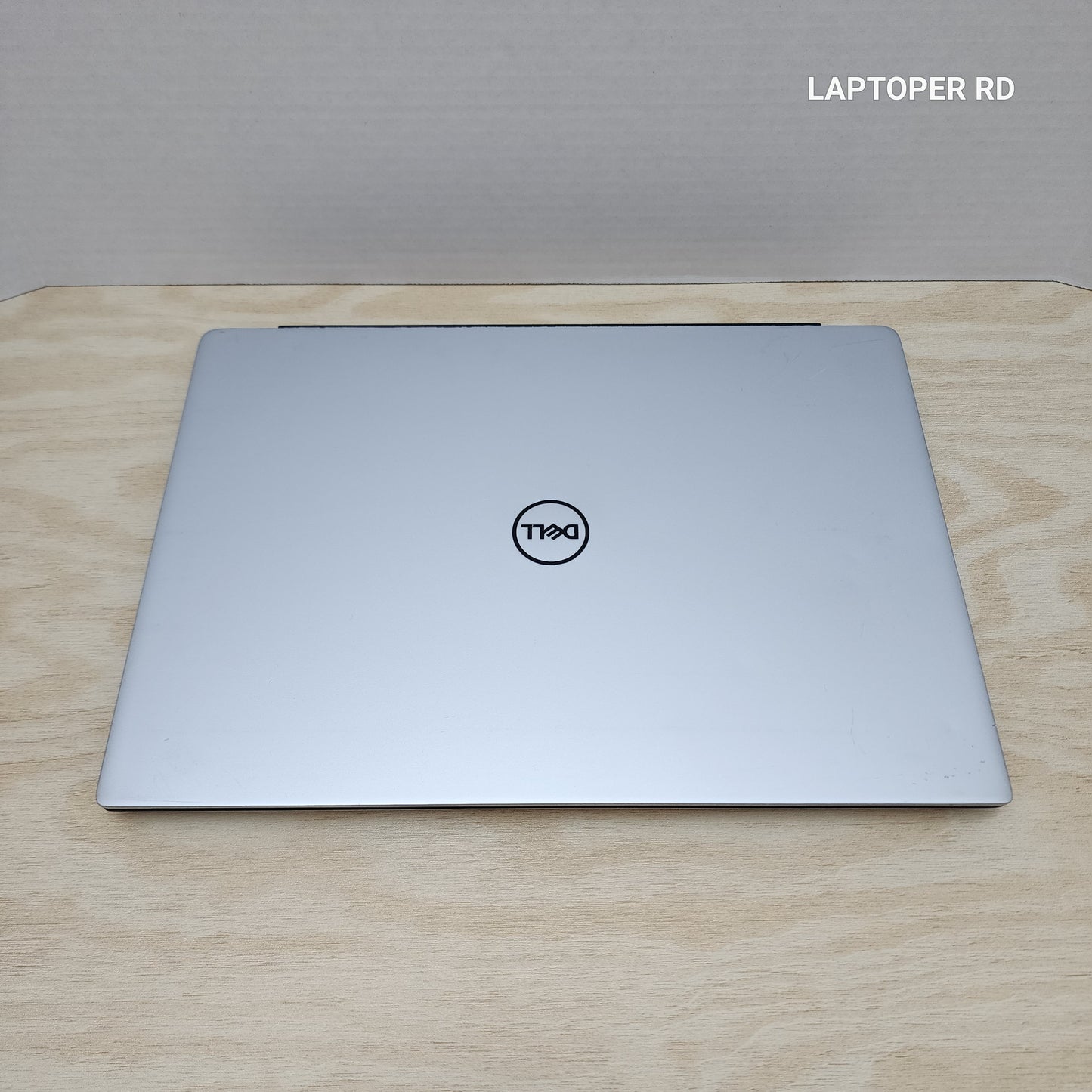 Laptop Dell Vostro 5490
