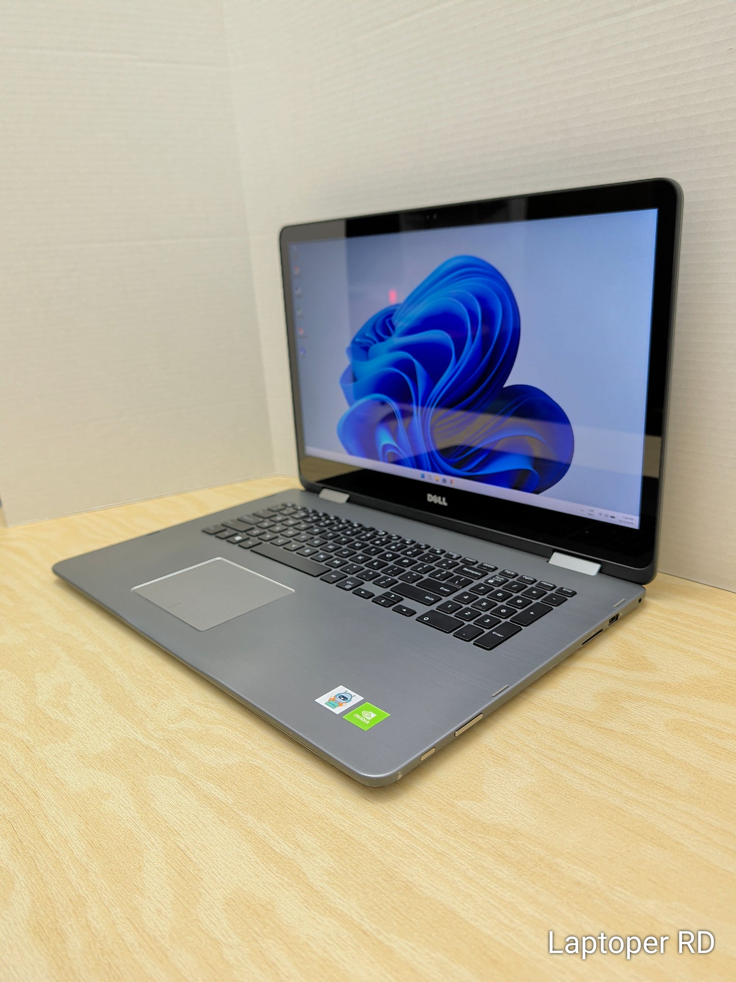 Laptop Dell Inspiron 7773 Touch
