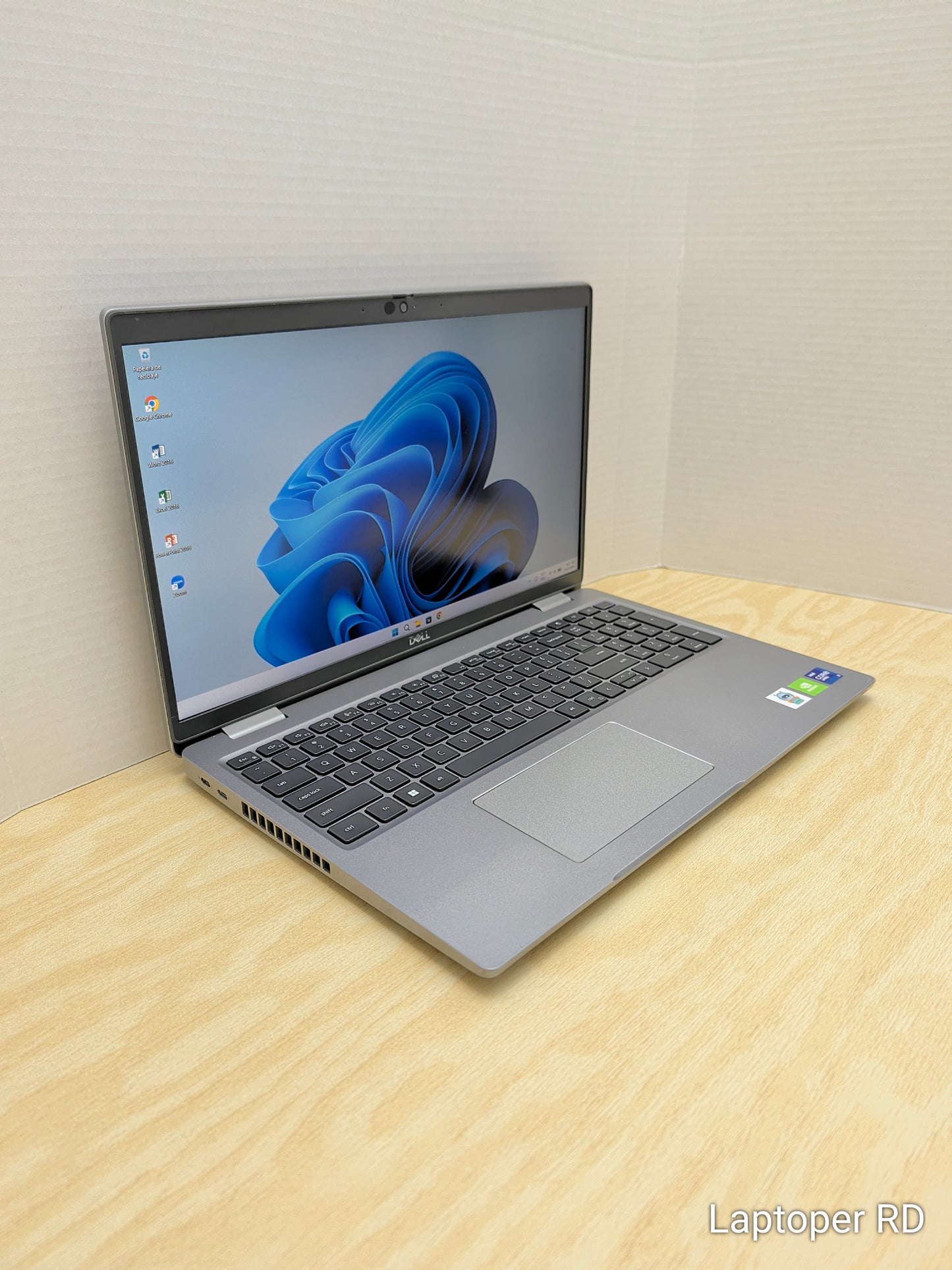 Laptop Dell Precision 3560
