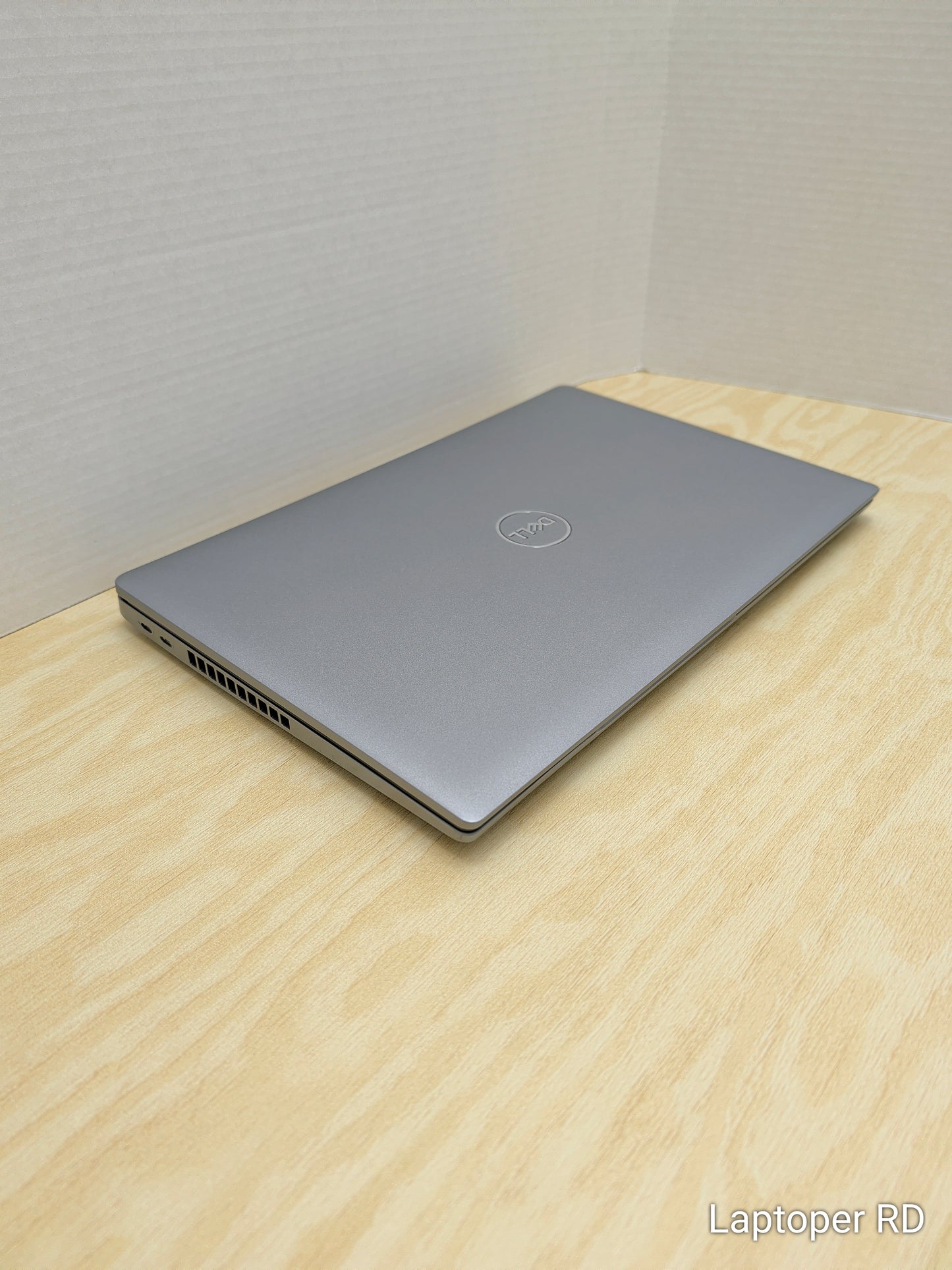 Laptop Dell Precision 3560