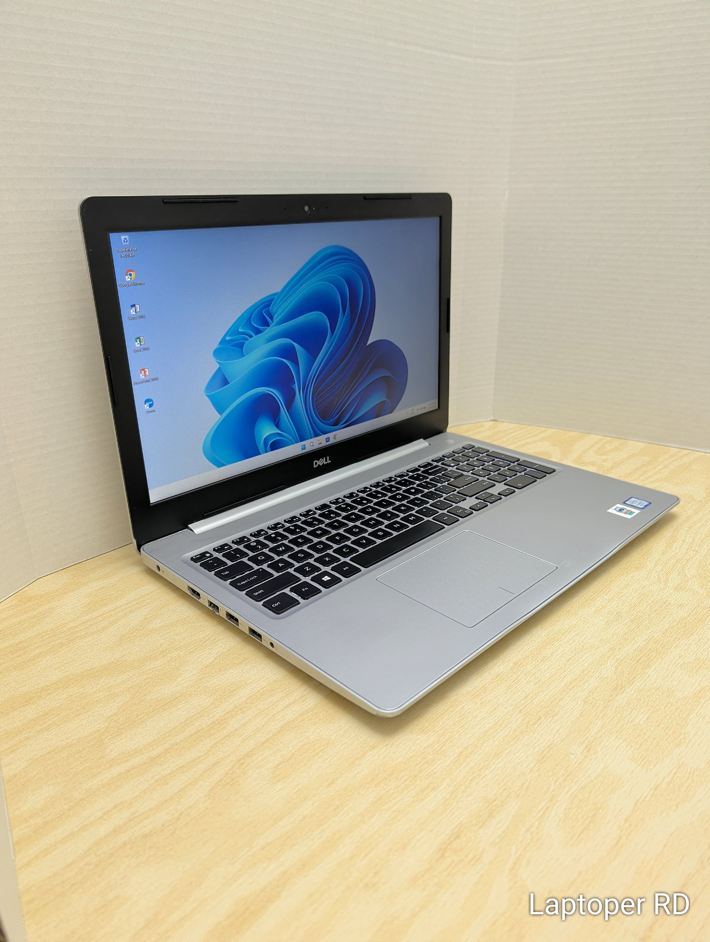 Laptop Dell Inspiron 5570