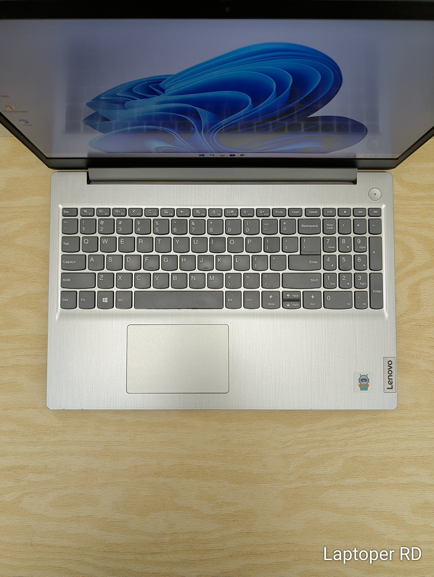 Laptop Lenovo Ideapad 3