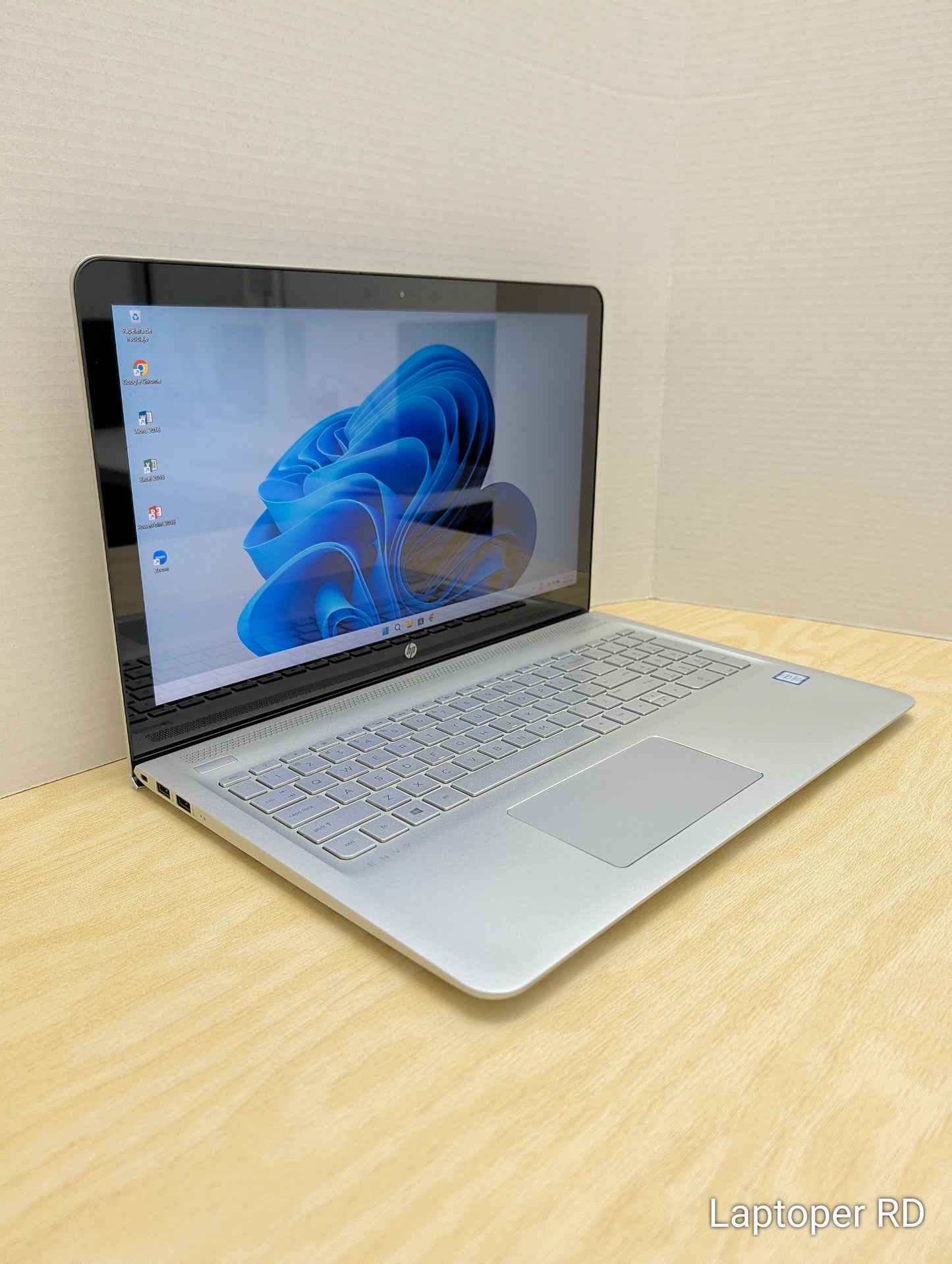 Laptop HP Envy 15 AS