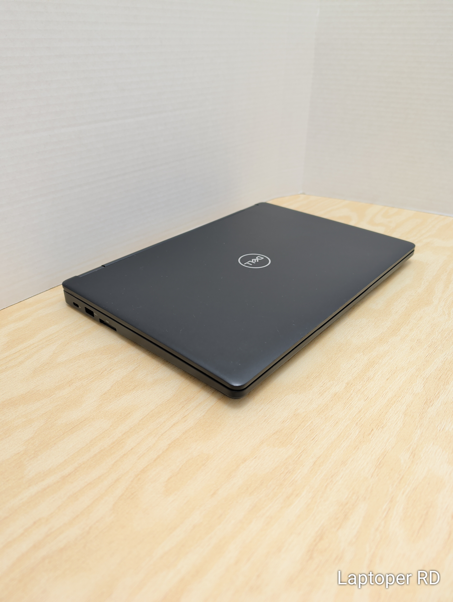 Laptop Dell Latitude 5490