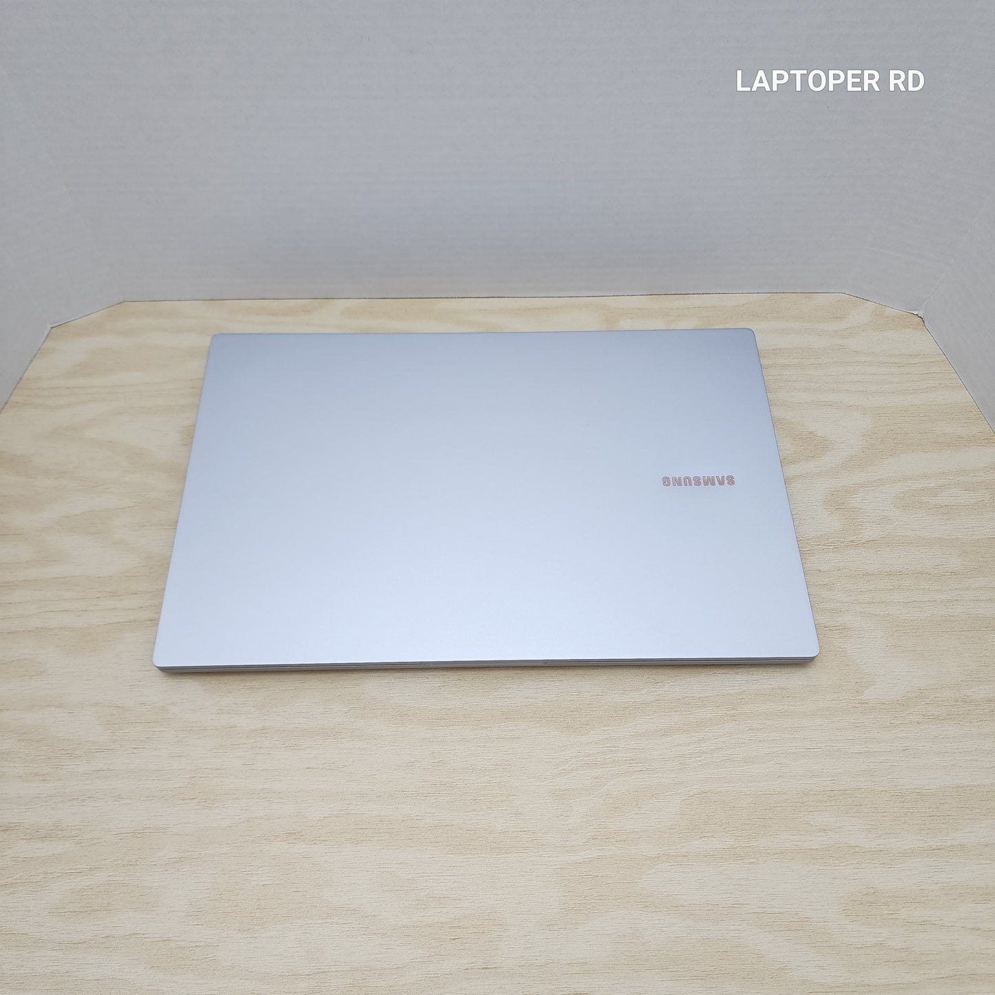 Laptop Samsung Galaxy Book 4